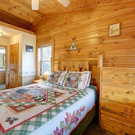 Cozy Deer Glen Cabin With Private Hot Tub And Porch! Bryson City Zewnętrze zdjęcie