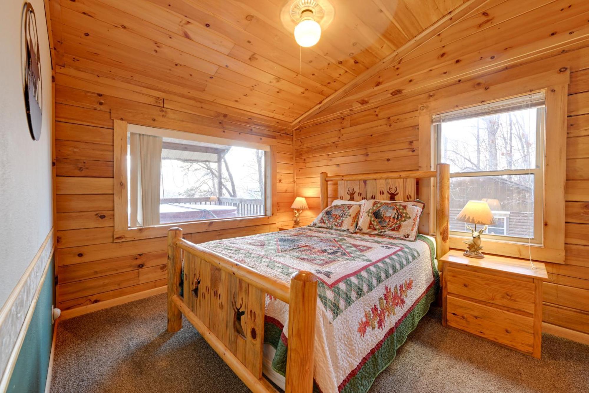 Cozy Deer Glen Cabin With Private Hot Tub And Porch! Bryson City Zewnętrze zdjęcie